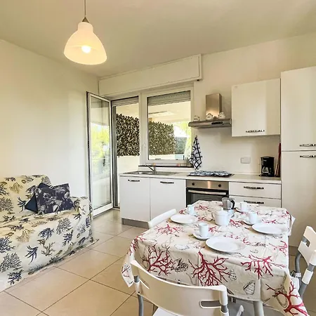 아파트 Blu Mediterraneo - Pgi210 By Interhome